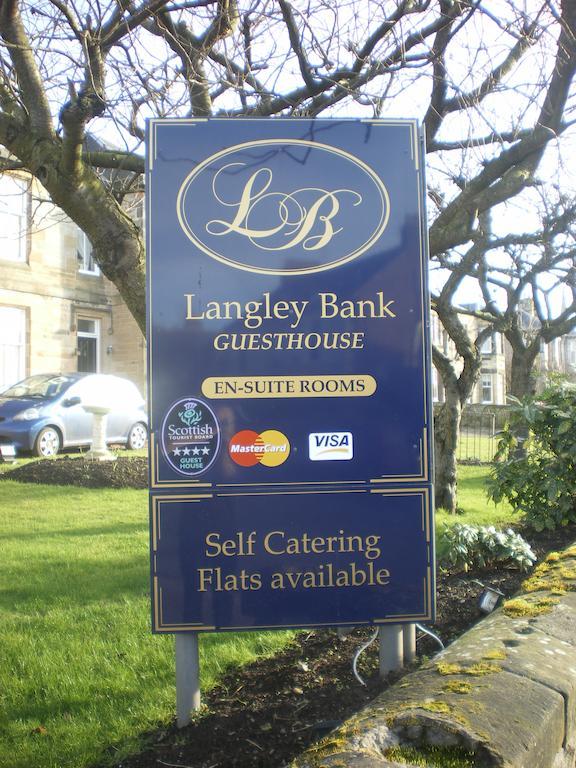 Langley Bank Guest House Еър Екстериор снимка